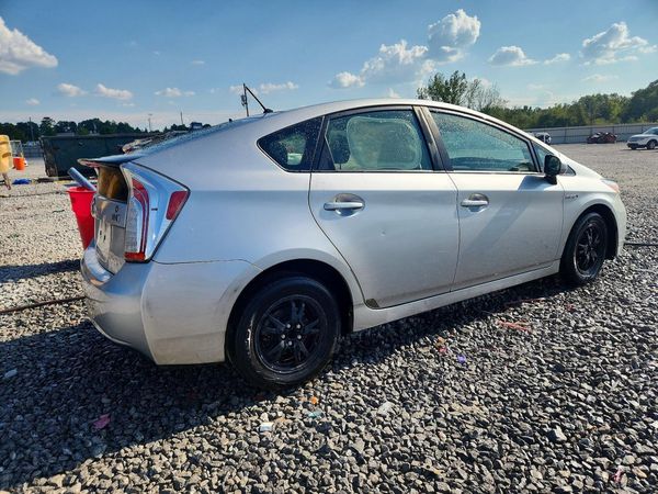2014 TOYOTA PRIUS