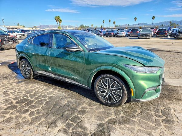 2025 FORD MUSTANG Premium — Passenger 3/4