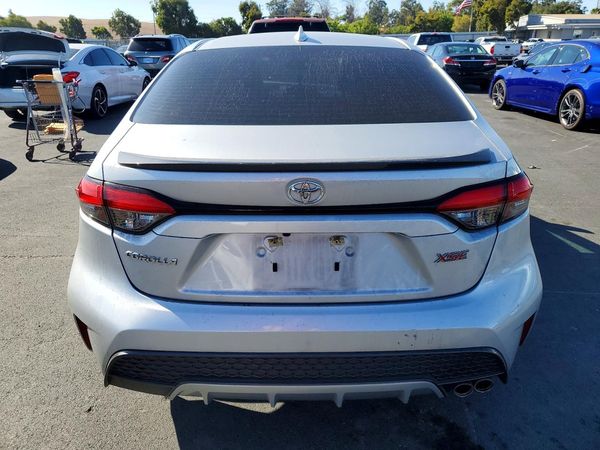 2020 TOYOTA COROLLA XSE