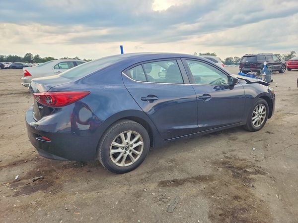 2017 MAZDA 3