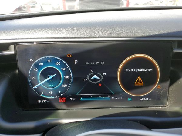 2022 HYUNDAI TUCSON