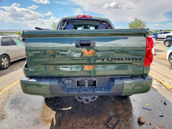 2021 TOYOTA TUNDRA