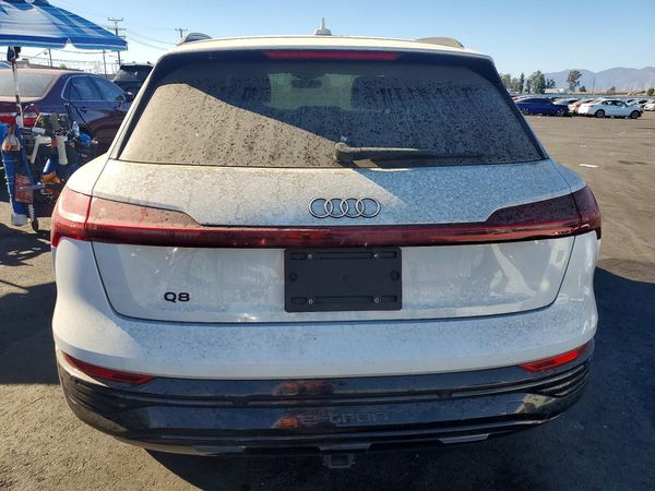 2024 AUDI Q8 E-TRON