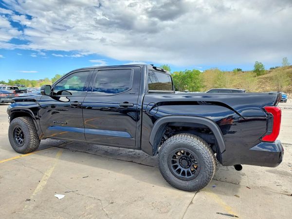 2023 TOYOTA TUNDRA