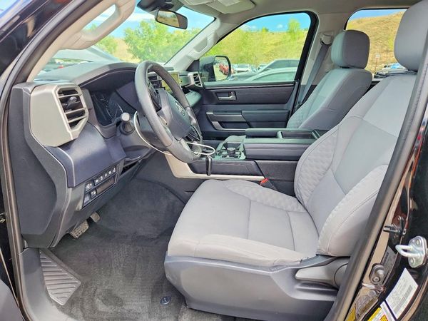 2023 TOYOTA TUNDRA