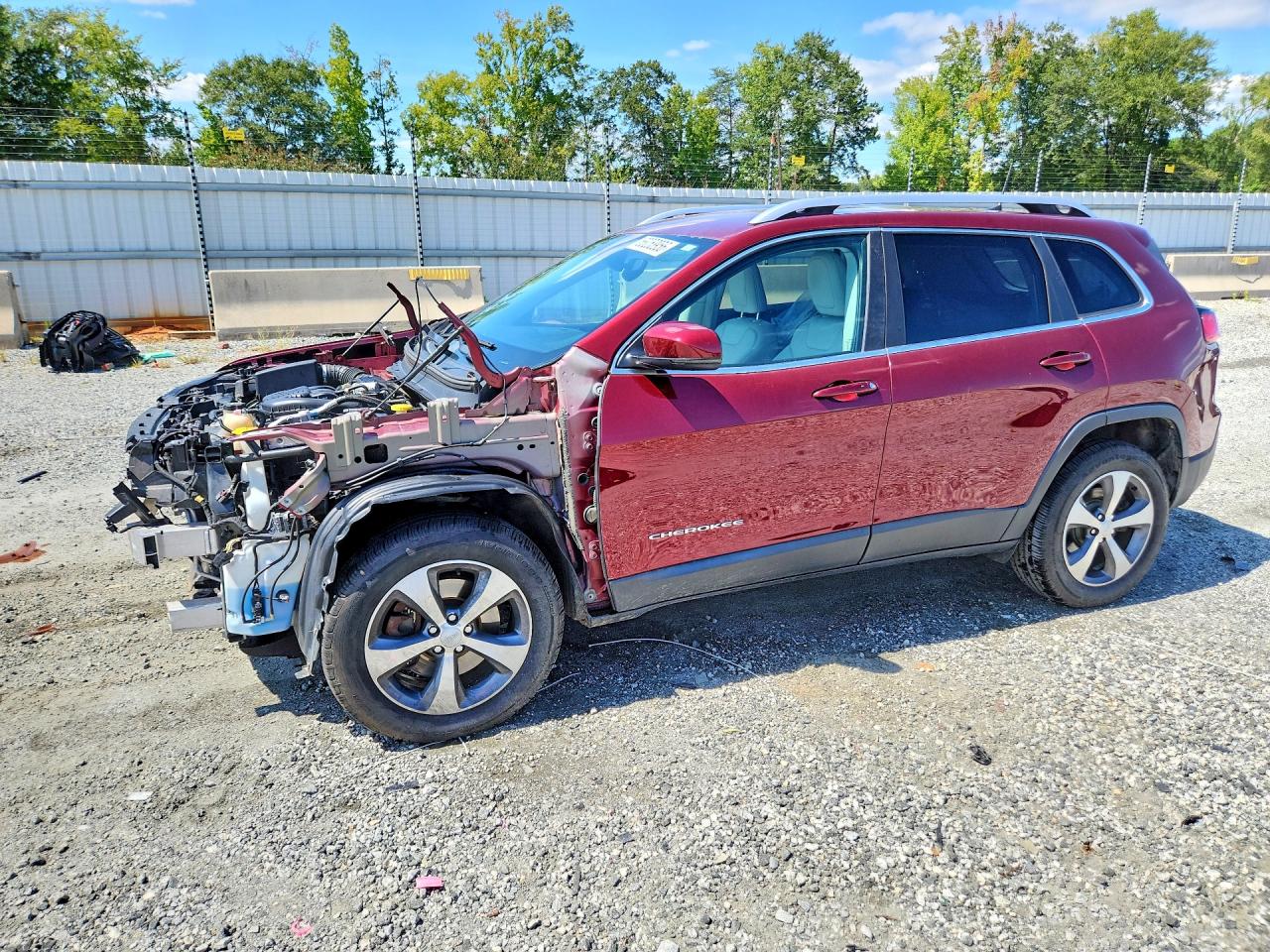 2019 JEEP CHEROKEE
