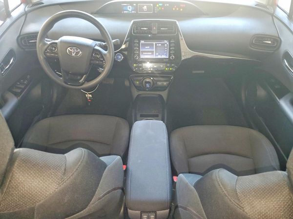 2022 TOYOTA PRIUS
