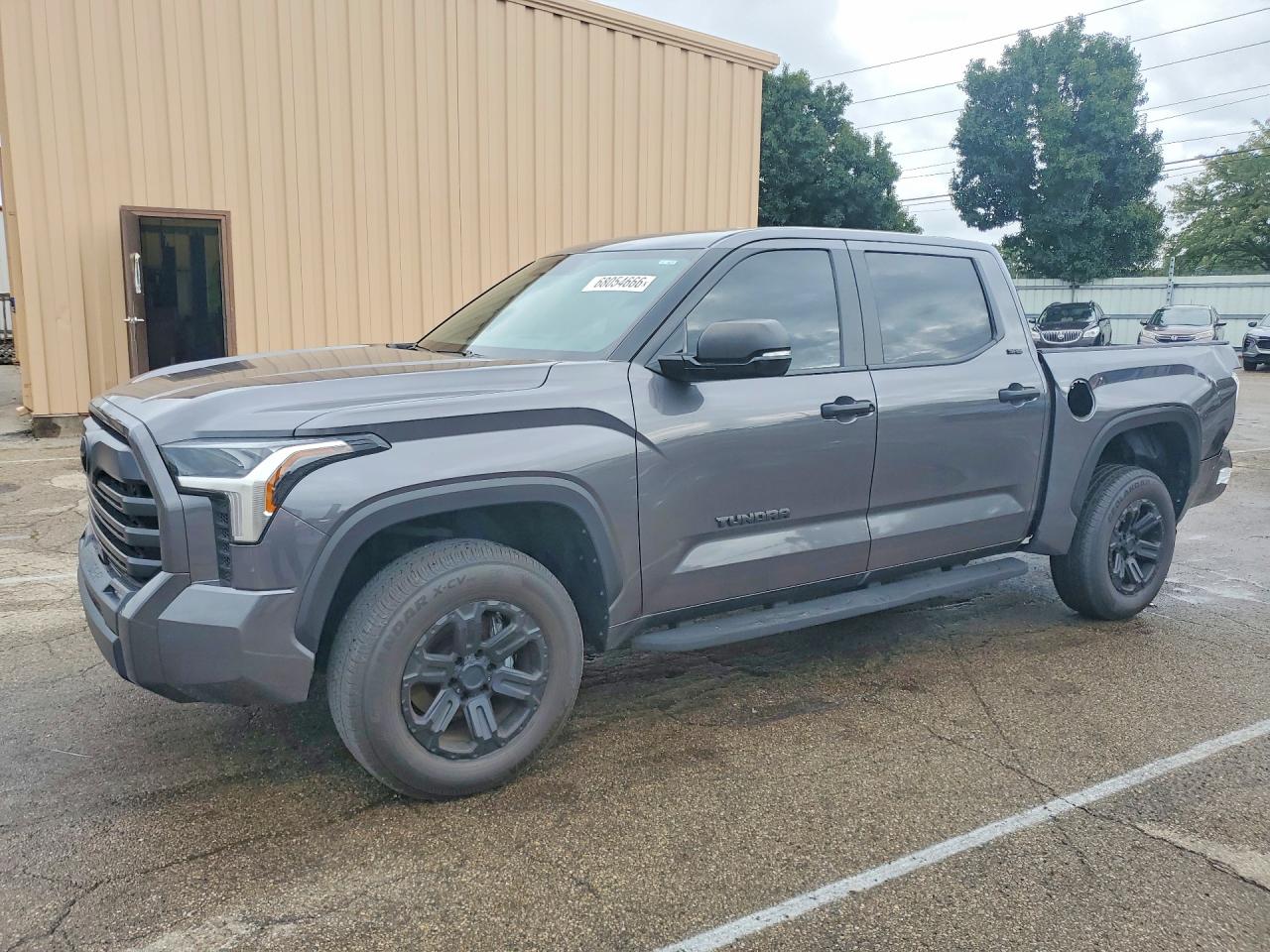 2025 TOYOTA TUNDRA