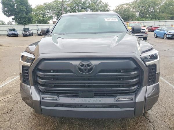2025 TOYOTA TUNDRA