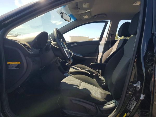 2012 HYUNDAI ACCENT