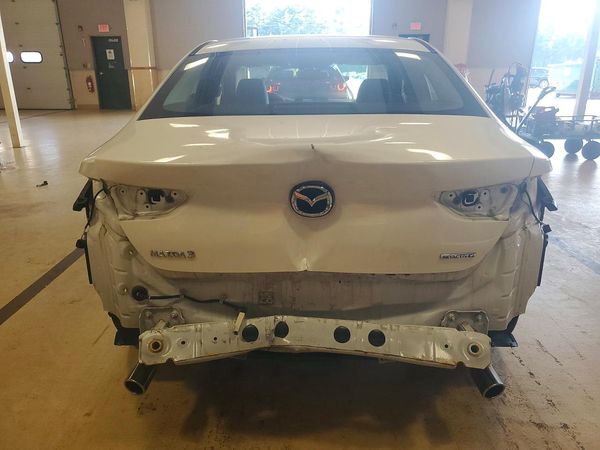 2022 MAZDA 3