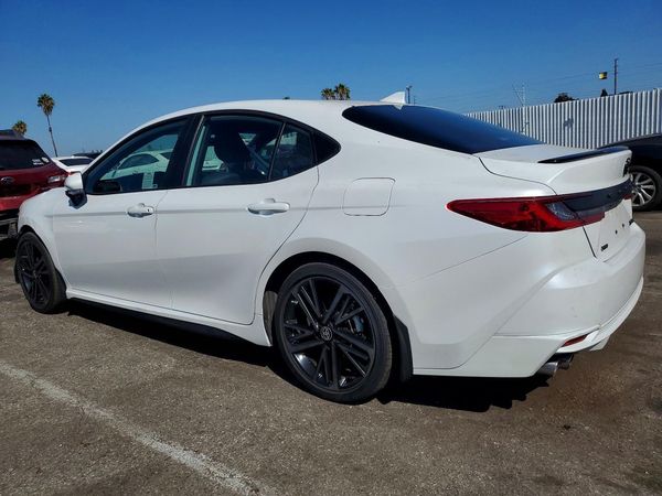 2026 TOYOTA CAMRY