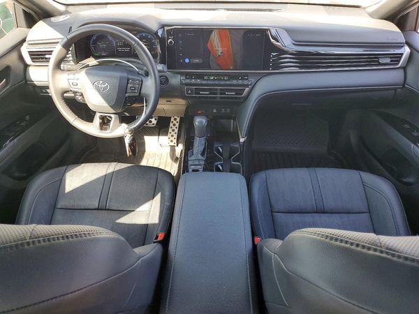 2026 TOYOTA CAMRY