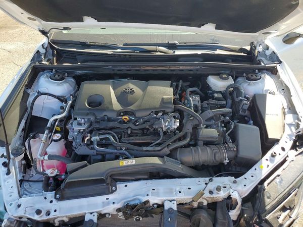 2026 TOYOTA CAMRY