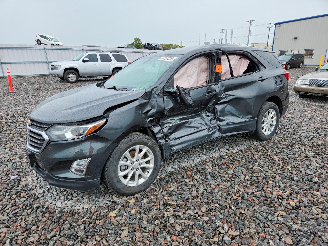 2018 CHEVROLET EQUINOX LS — Front 3/4