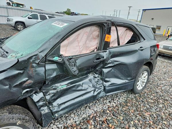 2018 CHEVROLET EQUINOX LS — DENT
