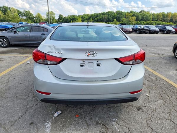 2014 HYUNDAI ELANTRA GLS(Middle)