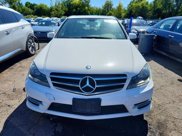 2014 MERCEDES-BENZ C-CLASS C300 4 MATIC