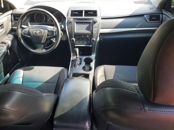 2015 TOYOTA CAMRY