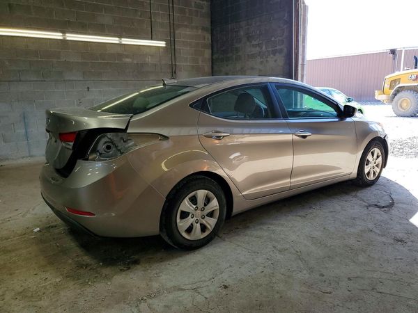 2016 HYUNDAI ELANTRA