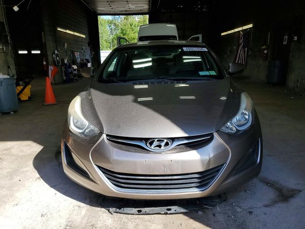 2016 HYUNDAI ELANTRA