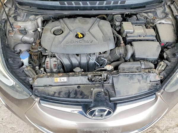 2016 HYUNDAI ELANTRA