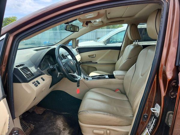 2014 TOYOTA VENZA XLE