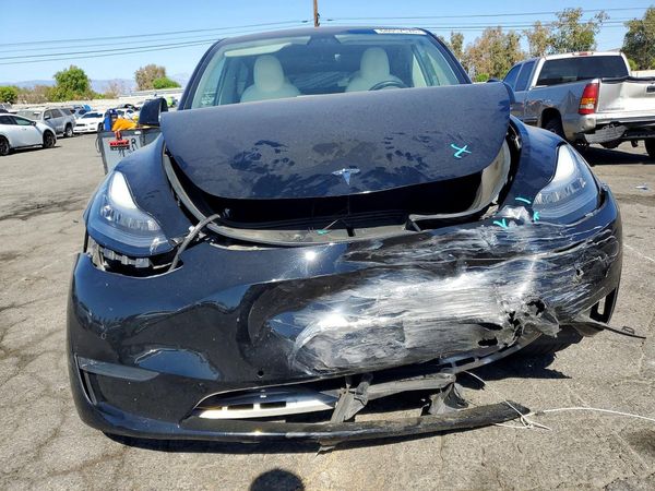 2020 TESLA MODEL Y