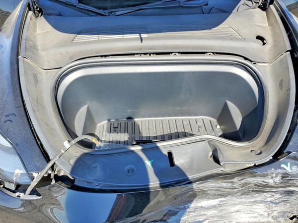 2020 TESLA MODEL Y