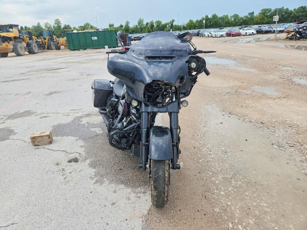 2021 HARLEY-DAVIDSON FL