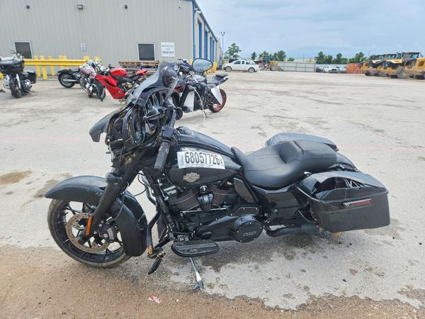 2021 HARLEY-DAVIDSON FL