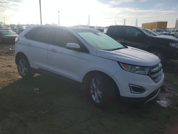 2018 FORD EDGE Titanium — Passenger 3/4