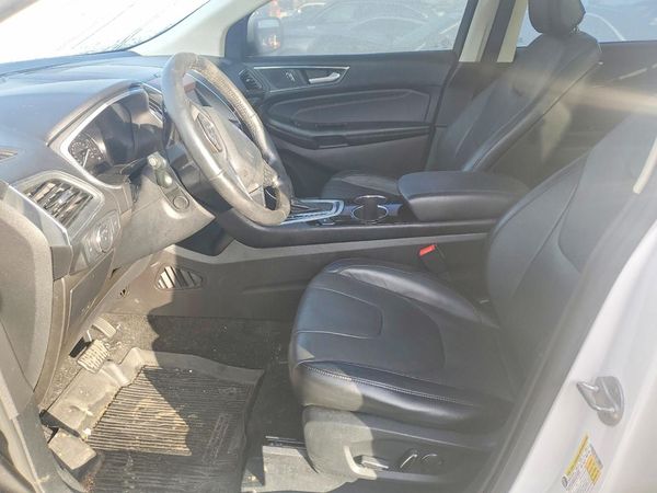 2018 FORD EDGE Titanium — DENT