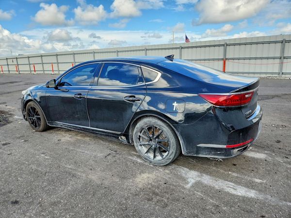 2017 KIA CADENZA