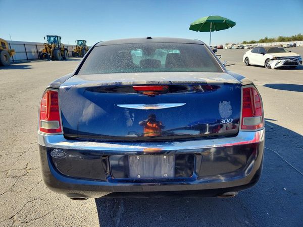 2012 CHRYSLER 300 Base/Limited
