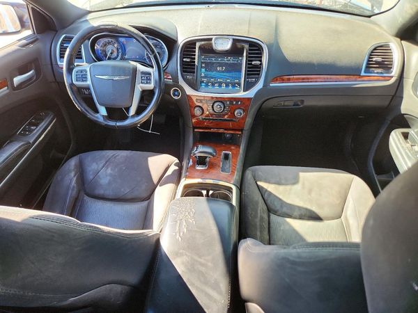2012 CHRYSLER 300 Base/Limited