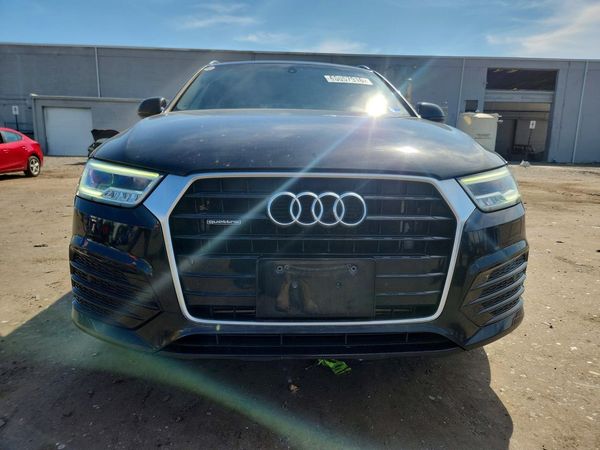 2017 AUDI Q3 quattro Prestige