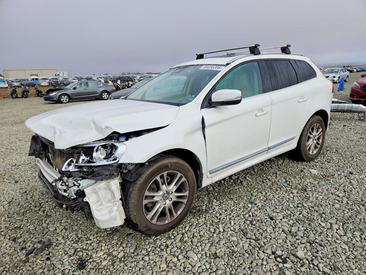 2015 VOLVO XC60