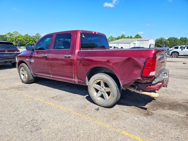 2016 RAM 1500 ST