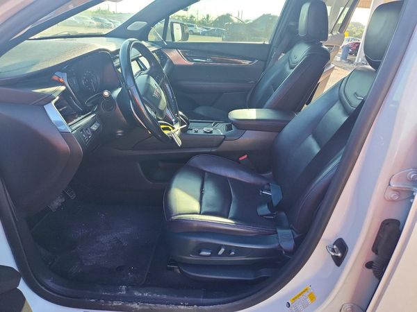 2021 CADILLAC XT6
