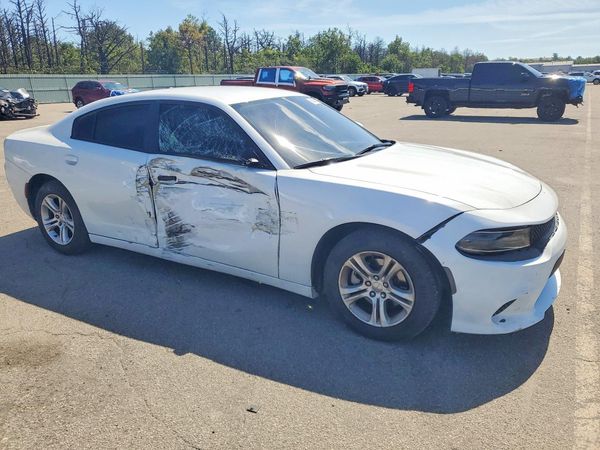 2015 DODGE CHARGER SE