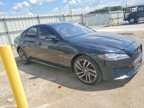 2017 JAGUAR XF — Passenger 3/4