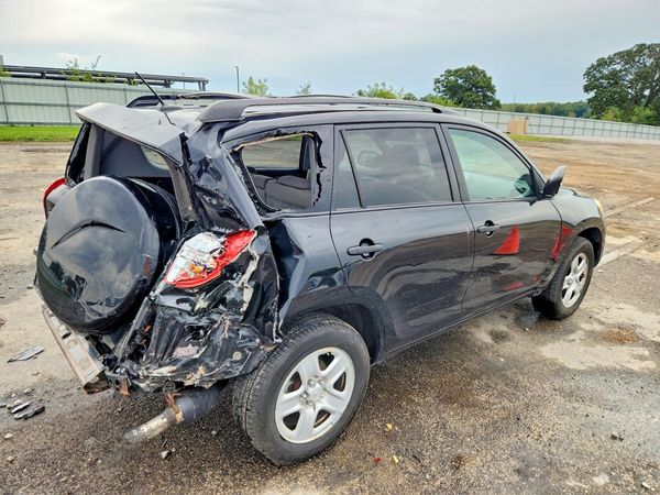 2012 TOYOTA RAV4 Standard