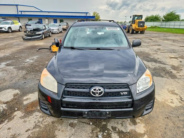 2012 TOYOTA RAV4 Standard