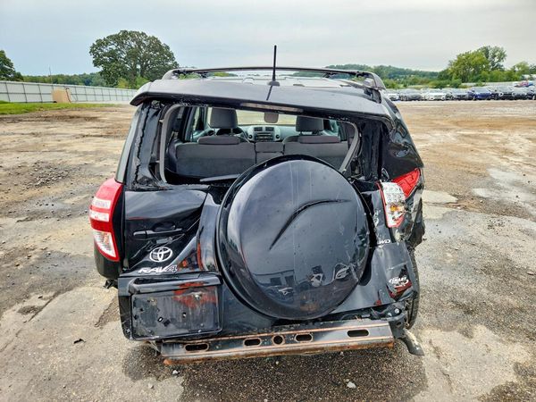 2012 TOYOTA RAV4 Standard