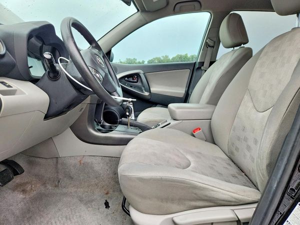 2012 TOYOTA RAV4 Standard