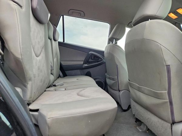 2012 TOYOTA RAV4 Standard