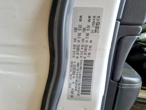 2015 JEEP GRAND CHEROKEE 4D 4W Limited