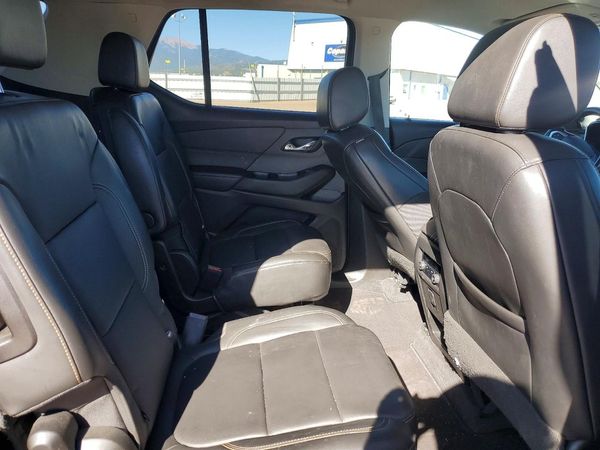 2020 CHEVROLET TRAVERSE LT
