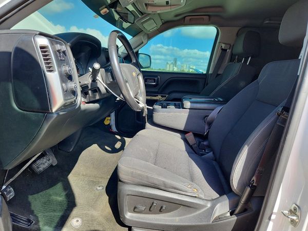 2018 CHEVROLET SILVERADO LT — DENT